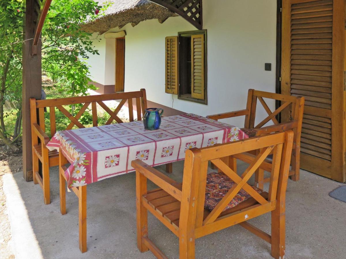 Holiday Home Szijarto - Bgk111 By Interhome บาลาตองโยรอค ภายนอก รูปภาพ